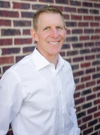 Dr Lohner